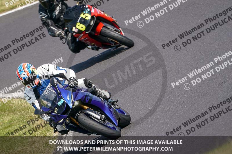 cadwell no limits trackday;cadwell park;cadwell park photographs;cadwell trackday photographs;enduro digital images;event digital images;eventdigitalimages;no limits trackdays;peter wileman photography;racing digital images;trackday digital images;trackday photos